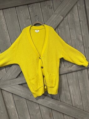 AERIE oversized Bright neon Yellow Women's Knit Button-Front Cardigan Sweater